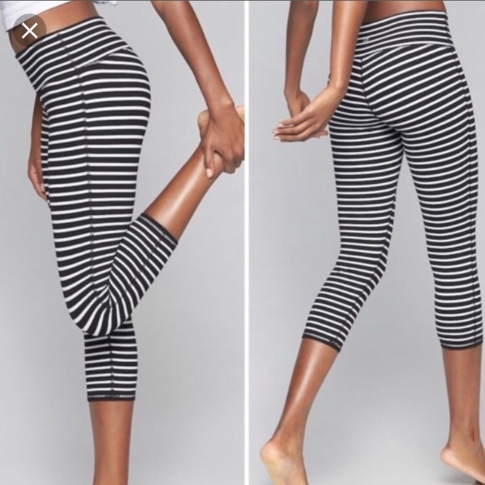 Athleta stripes chatarunga capri size XS